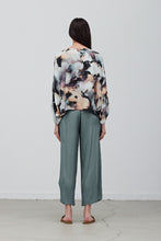 Load image into Gallery viewer, GNG Print Blouse
