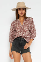 Load image into Gallery viewer, Mauve Floral Button Up
