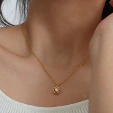 Load image into Gallery viewer, 18k Gold Pearl Necklace; Gold Egg Necklace
