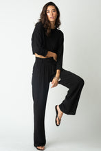 Load image into Gallery viewer, Pleated Wide Leg Pants
