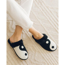 Load image into Gallery viewer, Yin Yang Cozy Slipper
