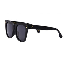 Load image into Gallery viewer, Stevie Matte Black Sunglasses
